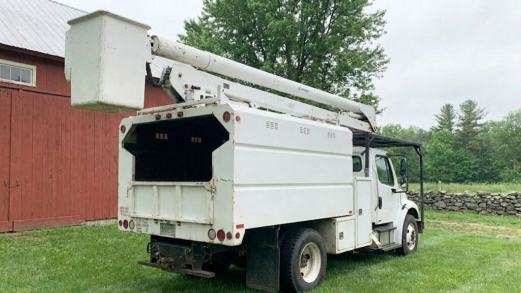 Bucket Truck Positioned for Tree Work Near You in Oxford Connecticut